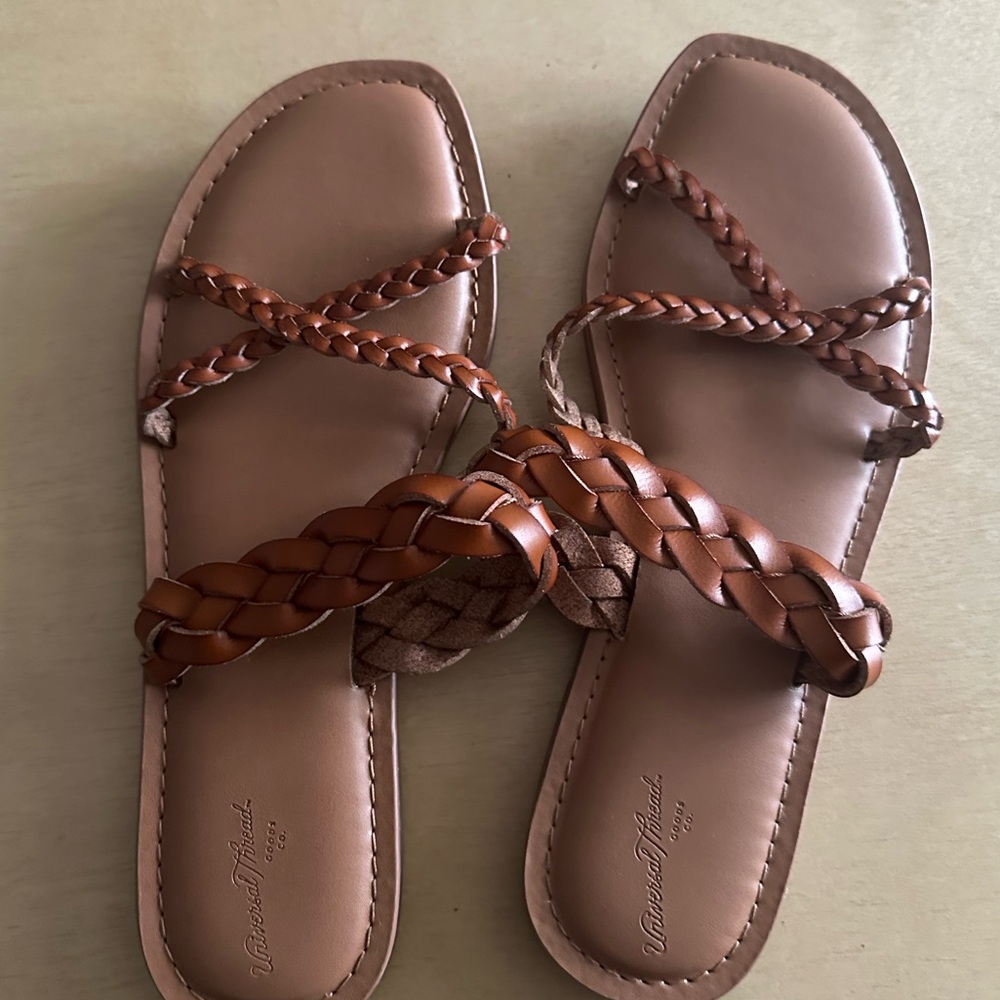 Brown, universal thread, braided sandals